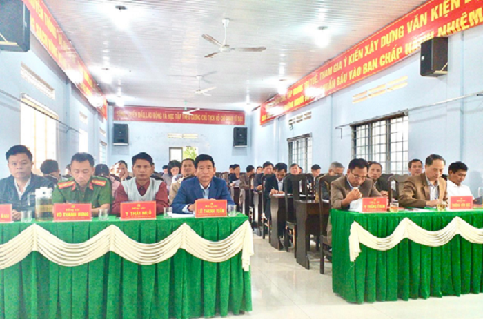Đảng ủy thị trấn Ea Drăng tổ chức hội nghị ban chấp hành Đảng bộ thị trấn (mở rộng) lần thứ 12 năm 2022